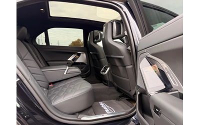 BMW 740 d= xDrive= M-pack= Performance Pack= Bowers & Wilk - автомобили, коли, обяви за нови и употребявани 12