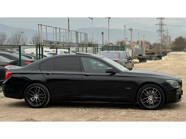 BMW 740 I= M-pack= Distronic= Head Up Display= Keyless Go= - автомобили, коли, обяви за нови и употребявани 3