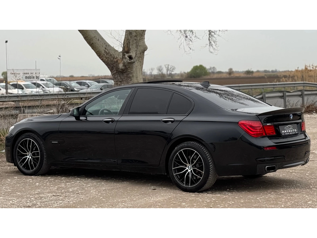 BMW 740 I= M-pack= Distronic= Head Up Display= Keyless Go= - автомобили, коли, обяви за нови и употребявани 6