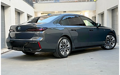 BMW 740 BMW 740 B&W* TV* LASER* SKY* CHAUFFEUR* FULL MAXX - автомобили, коли, обяви за нови и употребявани 10