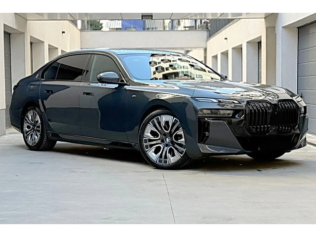BMW 740 BMW 740 B&W* TV* LASER* SKY* CHAUFFEUR* FULL MAXX - автомобили, коли, обяви за нови и употребявани 8