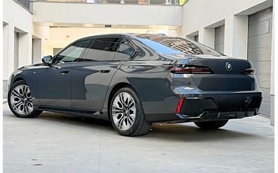 BMW 740 BMW 740 B&W* TV* LASER* SKY* CHAUFFEUR* FULL MAXX - автомобили, коли, обяви за нови и употребявани 9