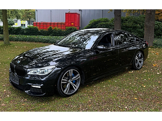 BMW 740 ОЧАКВАН ВНОС BMW 740d M Sport* LASER* 360* H - автомобили, коли, обяви за нови и употребявани 1