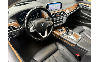 BMW 740 ОЧАКВАН ВНОС BMW 740d M Sport* LASER* 360* H - автомобили, коли, обяви за нови и употребявани 9