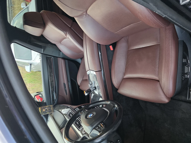 BMW 740 - автомобили, коли, обяви за нови и употребявани 7