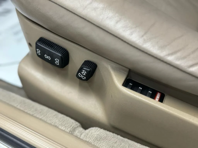 BMW 740 1994 BMW 7 Series 740iL RWD - автомобили, коли, обяви за нови и употребявани 6