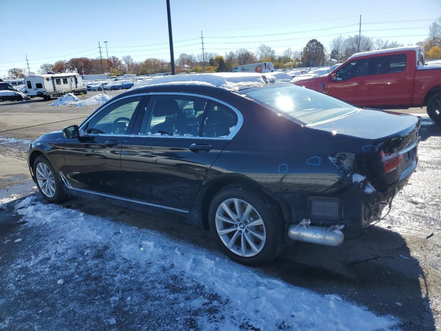 BMW 740 XI КРАЙНА ЦЕНА/DISTRONIC/HEAD-UP/DIGITAL/ОБДУХВАНЕ - автомобили, коли, обяви за нови и употребявани 3