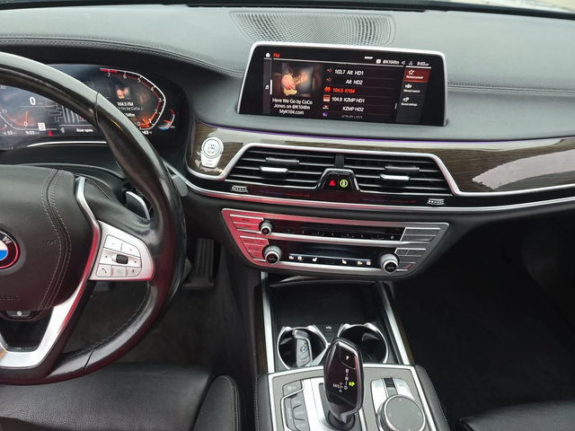 BMW 740 i - автомобили, коли, обяви за нови и употребявани 10