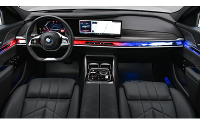 BMW 740 d xDrive Pure Excellence Mild Hybrid Sportautomati - автомобили, коли, обяви за нови и употребявани 7