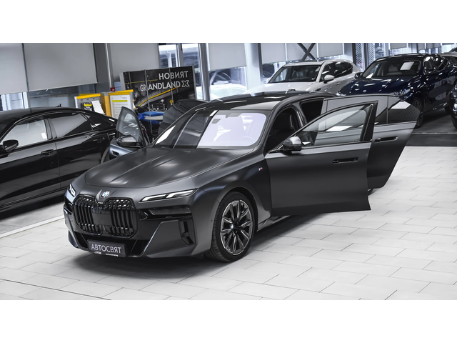 BMW 740 d xDrive M Sport Mild Hybrid Sportautomatic - автомобили, коли, обяви за нови и употребявани 0