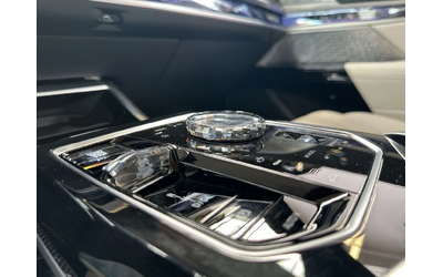 BMW 740 740d Theatre Screen - автомобили, коли, обяви за нови и употребявани 9