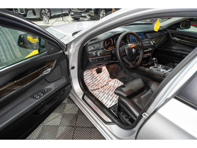 BMW 740 D XDRIVE SPORT PACK B&O RECARO ЛИЗИНГ 100% - автомобили, коли, обяви за нови и употребявани 10