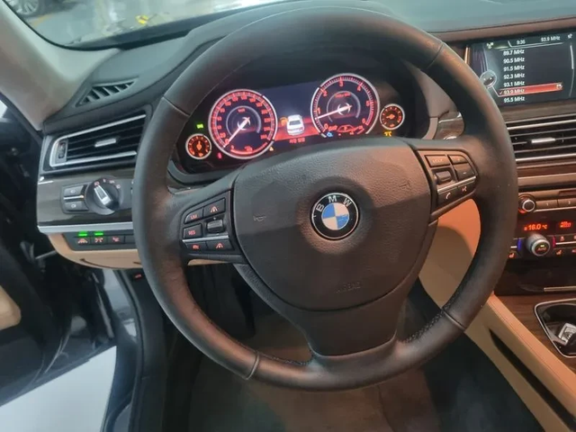 BMW 740 d xDrive - автомобили, коли, обяви за нови и употребявани 10