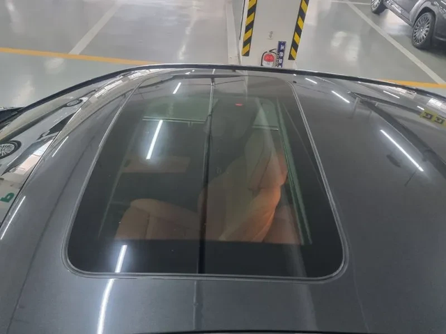 BMW 740 d xDrive - автомобили, коли, обяви за нови и употребявани 12