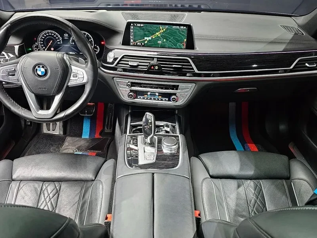 BMW 740 D xDrive M Sports - автомобили, коли, обяви за нови и употребявани 6