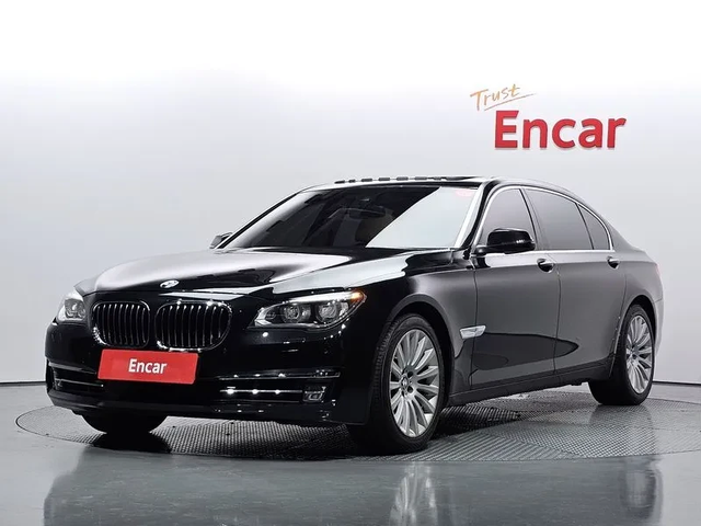 BMW 740 Li - автомобили, коли, обяви за нови и употребявани 0