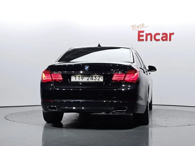 BMW 740 Li - автомобили, коли, обяви за нови и употребявани 3