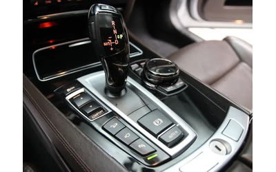 BMW 740 D xDrive Individual - автомобили, коли, обяви за нови и употребявани 8