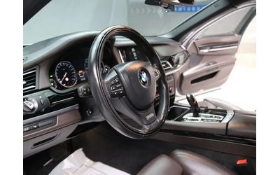 BMW 740 D xDrive Individual - автомобили, коли, обяви за нови и употребявани 9