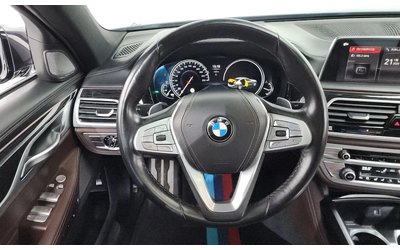 BMW 740 7 Series (G11) 740D xDrive M Sports - автомобили, коли, обяви за нови и употребявани 11