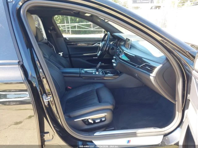 BMW 740 M* SPORT* ДИГИТАЛНО* ТАБЛО* 360КАМЕРА* LANE* ASSIS - автомобили, коли, обяви за нови и употребявани 8