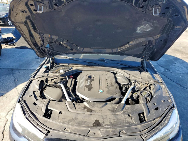 BMW 740 M* SPORT* 360КАМЕРА* LANE* ASSIST* КЕЙЛЕС* - автомобили, коли, обяви за нови и употребявани 10