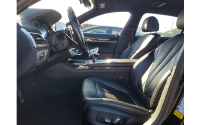 BMW 740 M* SPORT* 360КАМЕРА* LANE* ASSIST* КЕЙЛЕС* - автомобили, коли, обяви за нови и употребявани 8