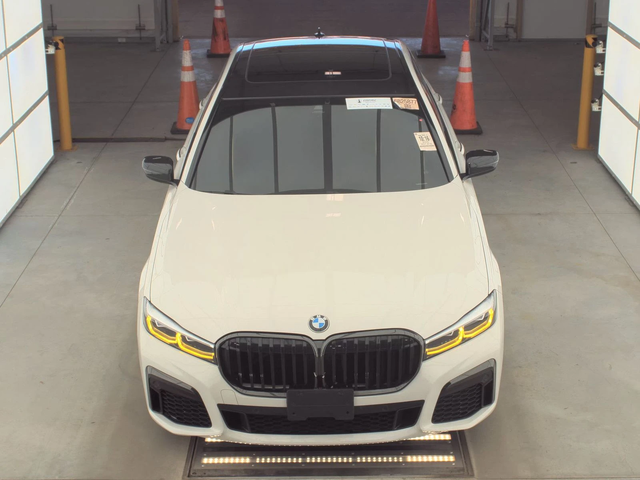 BMW 740 M* SPORT* XDRIVE* ОБДУХВАНЕ* 360КАМЕРА* LANE* ASSI - автомобили, коли, обяви за нови и употребявани 4