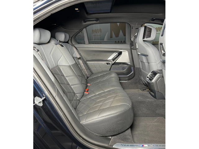 BMW 740 d xDrive* M-Sport* Bowers* SkyLounge* Massage* HuD - автомобили, коли, обяви за нови и употребявани 10