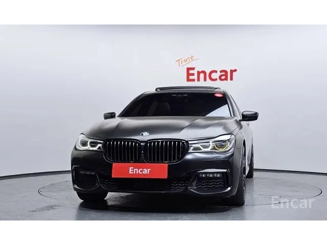BMW 740 * ТЕЛЕВИЗОРИ * ДИСТРОНИК * МАСАЖИ * B&W * АВТОКРЕД - автомобили, коли, обяви за нови и употребявани 2