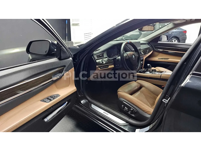 BMW 740 d* ОБДУХВАНЕ* ДИГИТАЛНО ТАБЛО* 360* HUD* - автомобили, коли, обяви за нови и употребявани 12