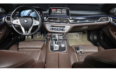 BMW 740 D* Long* HeadUp* Digital Key* 360* Pano* Keyless - автомобили, коли, обяви за нови и употребявани 7