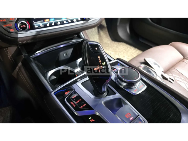 BMW 740 D* Long* HeadUp* Digital Key* 360* Pano* Keyless - автомобили, коли, обяви за нови и употребявани 9