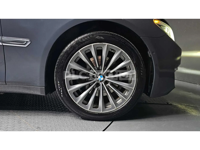 BMW 740 * Хед-ъп * 360 Камери * Обдухване * - автомобили, коли, обяви за нови и употребявани 2