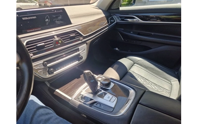 BMW 740 4.4 - автомобили, коли, обяви за нови и употребявани 11