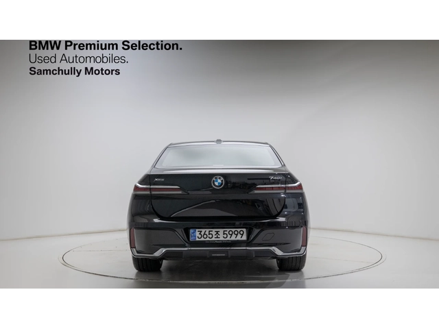 BMW 700 M SPORT | XDRIVE - автомобили, коли, обяви за нови и употребявани 2