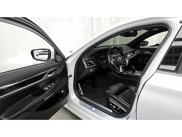 BMW 700 LI XDRIVE 40I| M| ТЕЛЕВИЗОРИ| 360| ОБДУХ| МАСАЖИ| - автомобили, коли, обяви за нови и употребявани 8