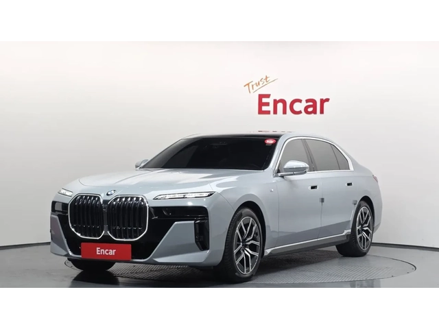 BMW 740 - автомобили, коли, обяви за нови и употребявани 0