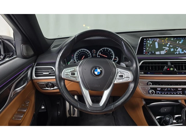 BMW 740 LI* XDRIVEM* SPORT* HARMON* KARDON* 3TV* ОБДУХВАНЕ - автомобили, коли, обяви за нови и употребявани 6