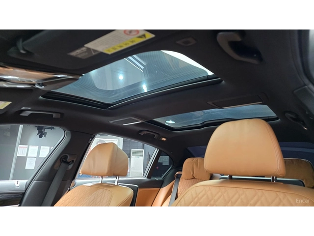 BMW 740 XDRIVE* MSPORT* DISTRONIC* 360* ОБДУХВАНЕ* МАСАЖИ* - автомобили, коли, обяви за нови и употребявани 9