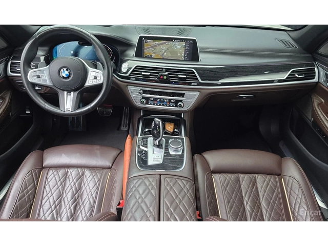 BMW 740 M* SPORT* HARMON* KARDON* ДИГИТАЛНО* ТАБЛО* 360КАМ - автомобили, коли, обяви за нови и употребявани 6