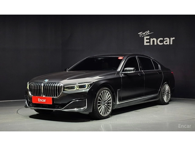 BMW 740 XDRIVE* LASER* 3TV* ОБДУХВАНЕ* ДИСТРОНИК* МАСАЖ* - автомобили, коли, обяви за нови и употребявани 0