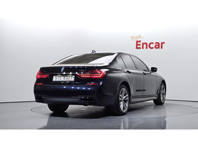 BMW 740 d xDrive M Sport - автомобили, коли, обяви за нови и употребявани 1
