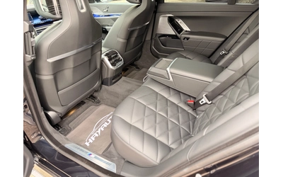 BMW 740 d= xDrive= M-pack= Performance Pack= Bowers & Wilk - автомобили, коли, обяви за нови и употребявани 13