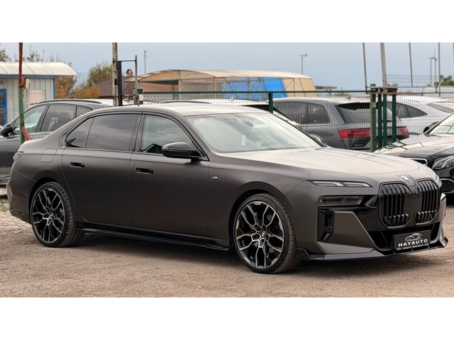 BMW 740 d= xDrive= M-pack= Performance Pack= Bowers & Wilk - автомобили, коли, обяви за нови и употребявани 2