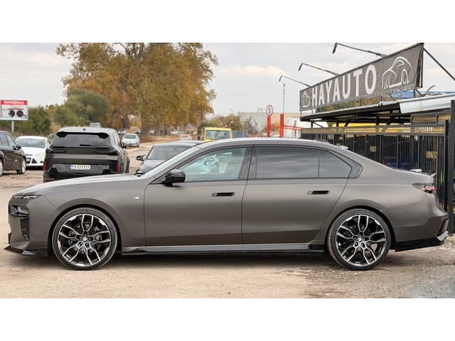 BMW 740 d= xDrive= M-pack= Performance Pack= Bowers & Wilk - автомобили, коли, обяви за нови и употребявани 7