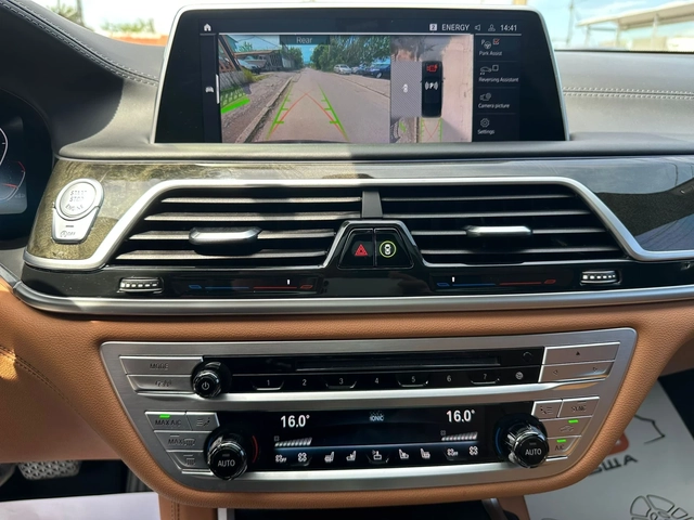 BMW 740 XDrive| Laser| Head Up| EURO6 - автомобили, коли, обяви за нови и употребявани 12