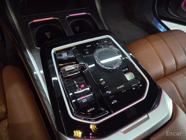 BMW 740 xDrive M Sport* FULL* ОТ ПРЕДСТАВИТЕЛСТВО НА BMW - автомобили, коли, обяви за нови и употребявани 10