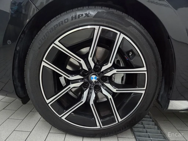 BMW 740 xDrive M Sport* FULL* ОТ ПРЕДСТАВИТЕЛСТВО НА BMW - автомобили, коли, обяви за нови и употребявани 13