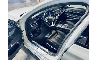 BMW 740 M SPORT | SHADOWLINE | AMBIENT AIR - автомобили, коли, обяви за нови и употребявани 7